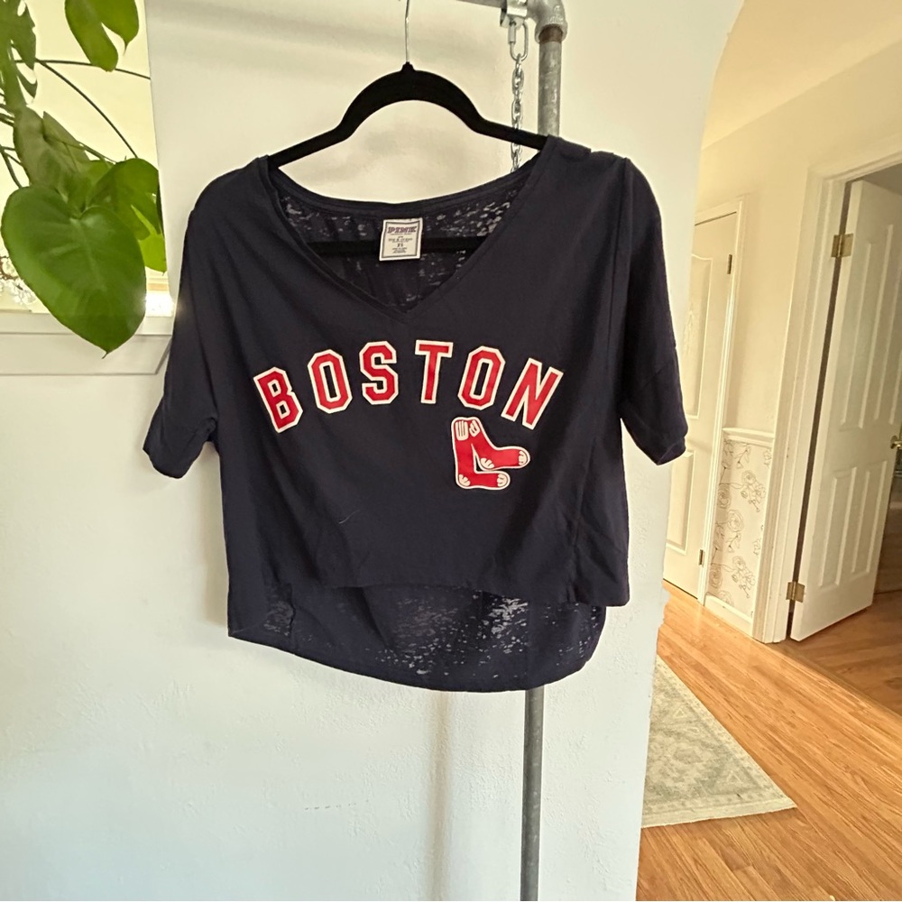 VS 5th & ocean LOVE PINK Rare navy Boston baseball flowy spor…